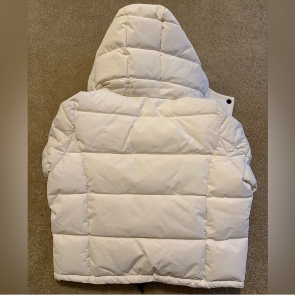 Roxy NWT Buttercream Size Medium Puffer Jacket - Picture 2 of 5
